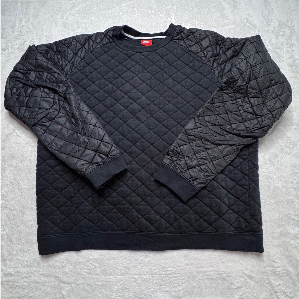 Nike Mens XL Winterized Crew Black Quilted Sweatshirt Nylon Sleeve Streetwear